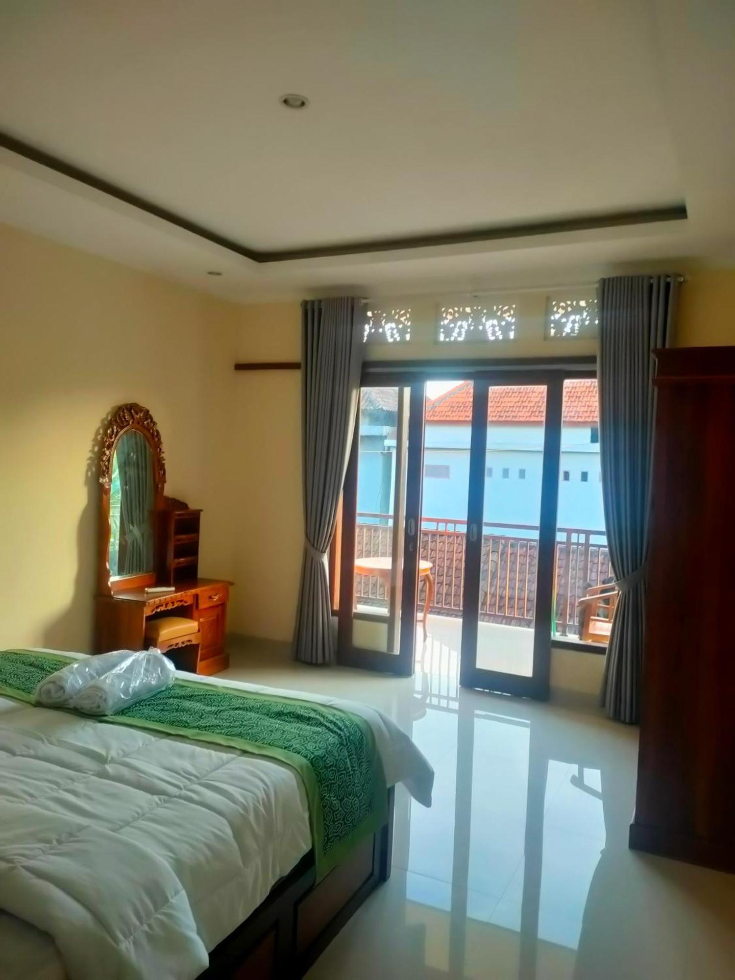 Guest house Karmila House