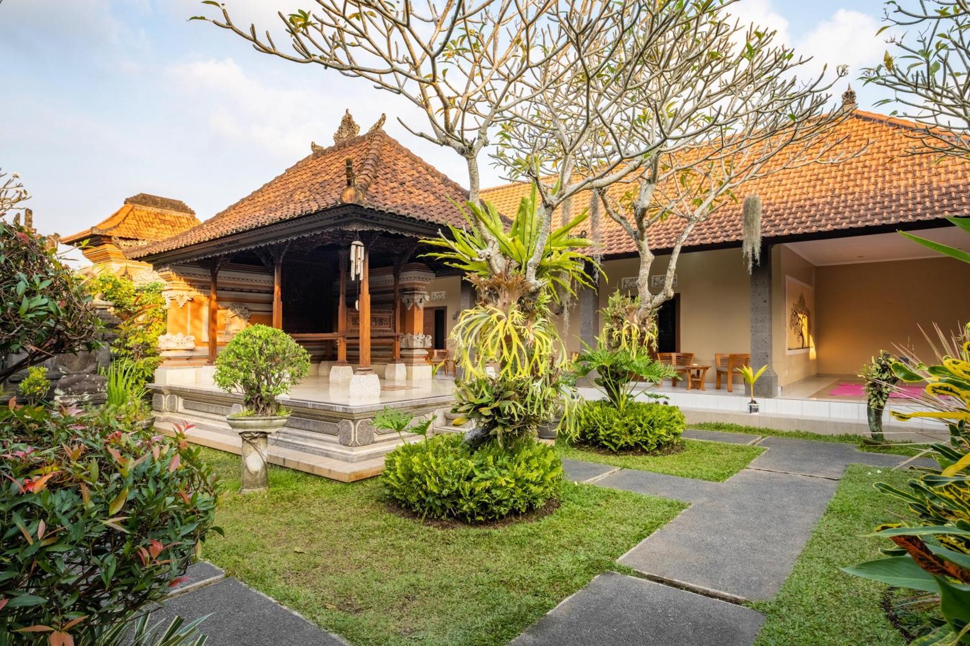Lodge Rahayu