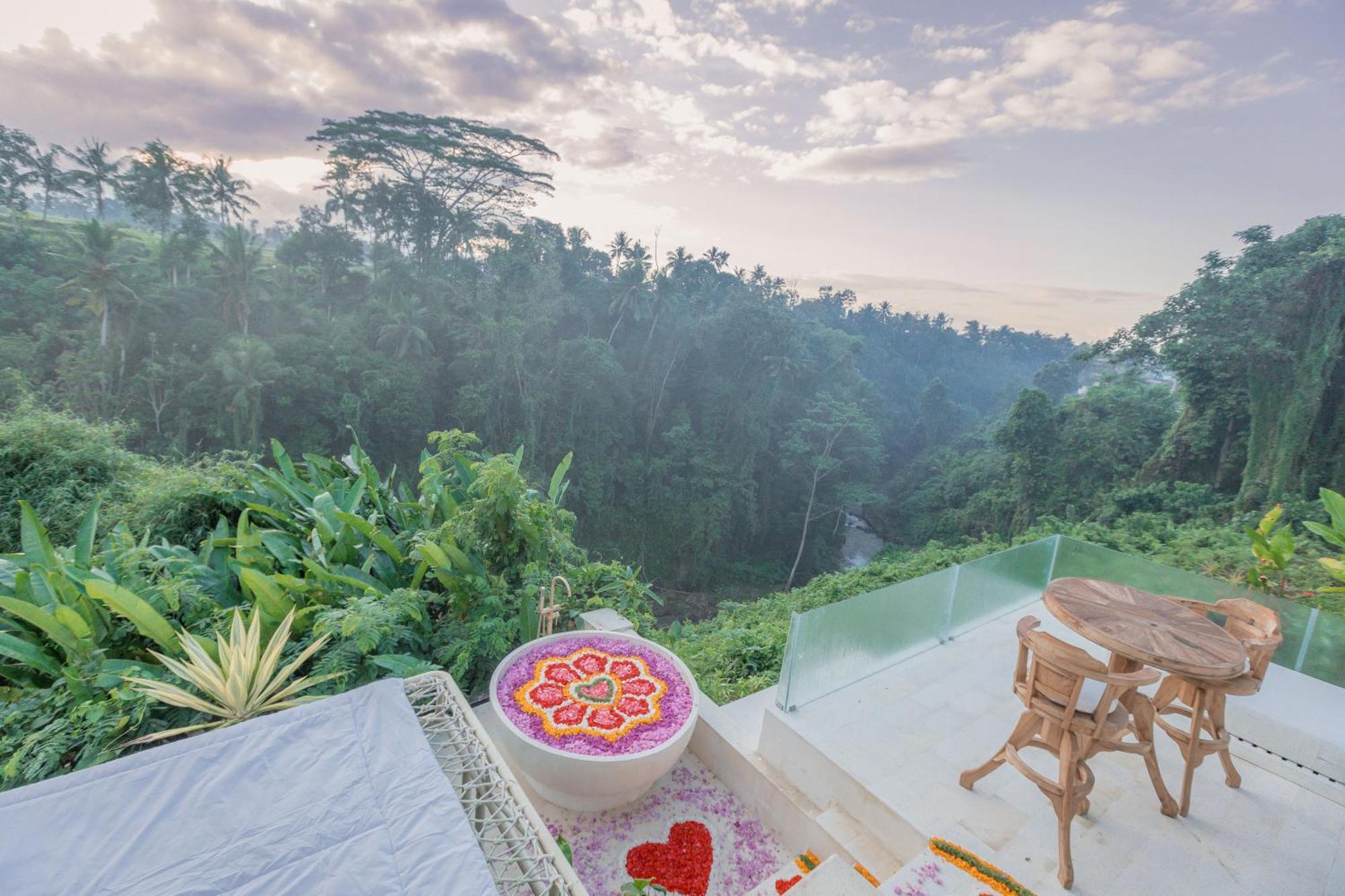 Hotel Cella Bella 5*