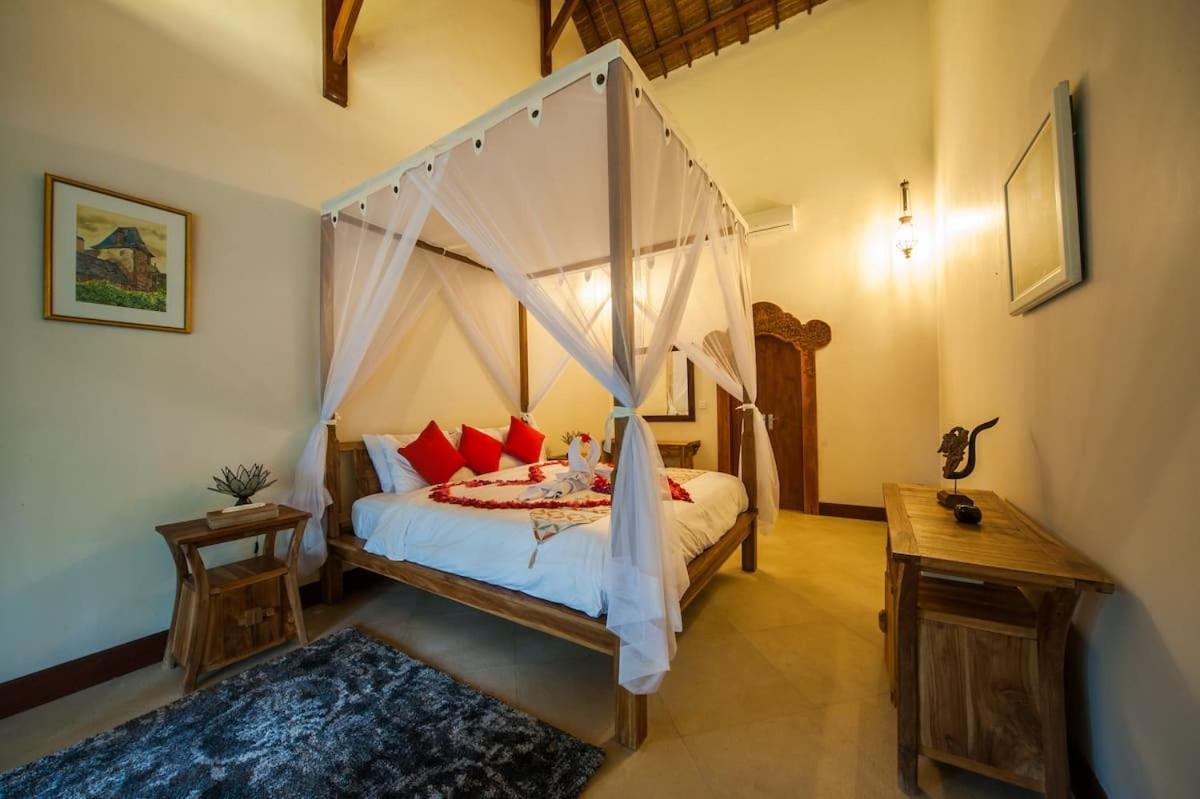 Luxury 3br Infinity Jungle View Aashaya Villa *