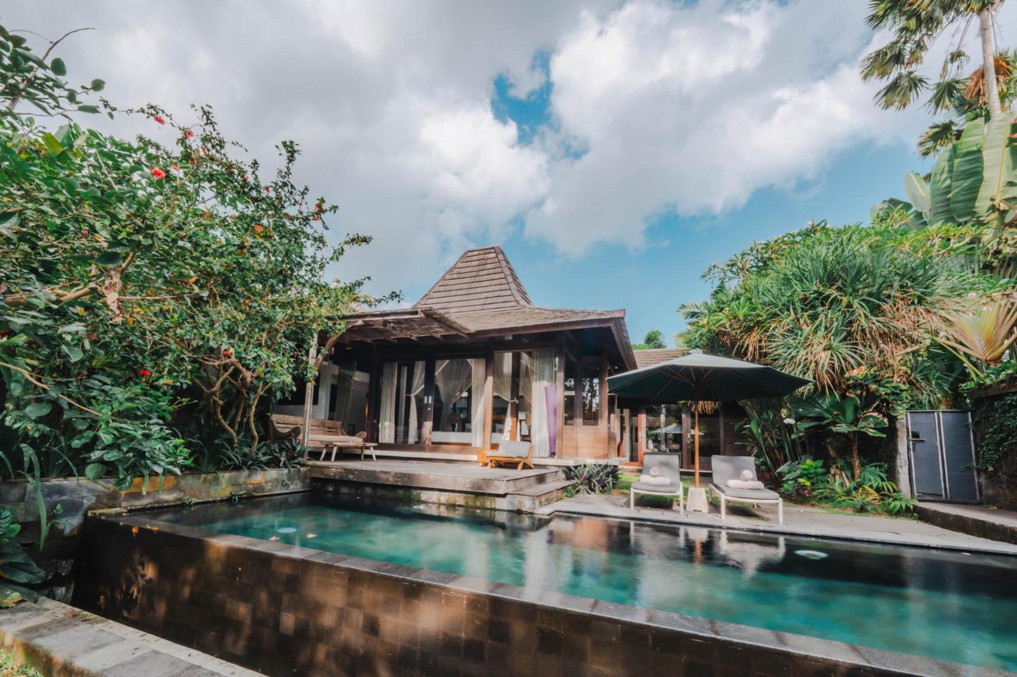 Resort Surya Kembar