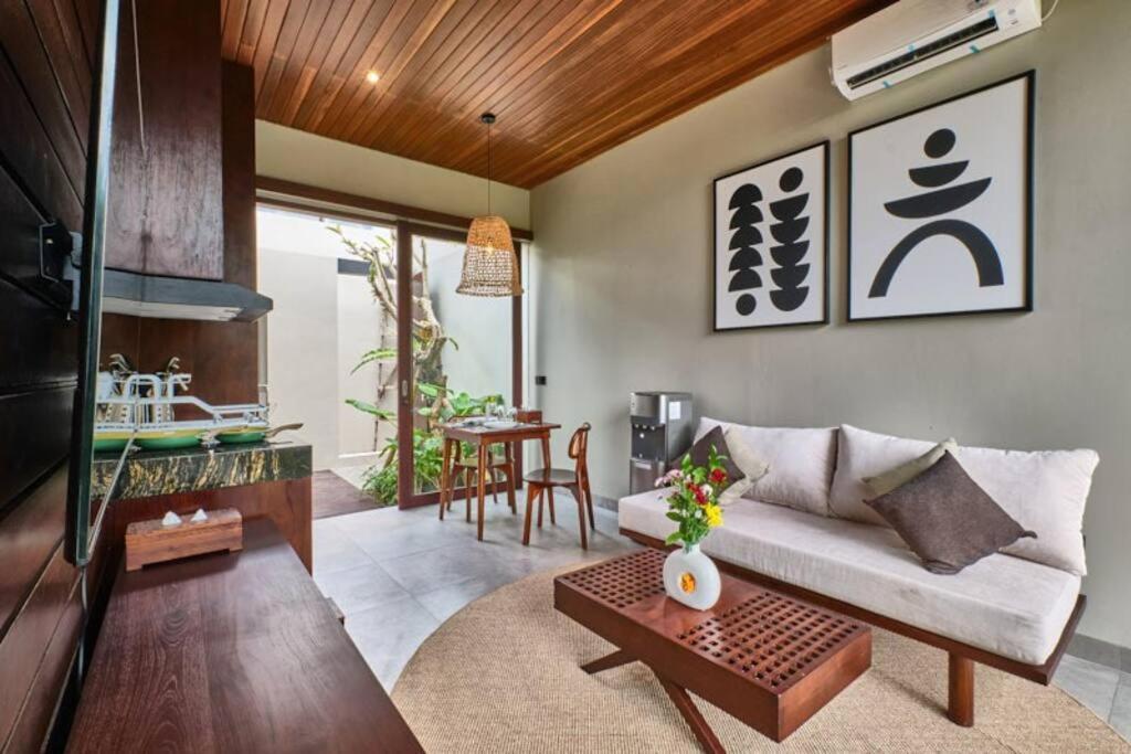 Cinta Unit 5 Villa