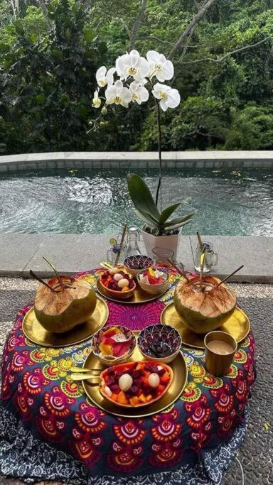 Villa *new* Jungle Joglo With Waterfall View