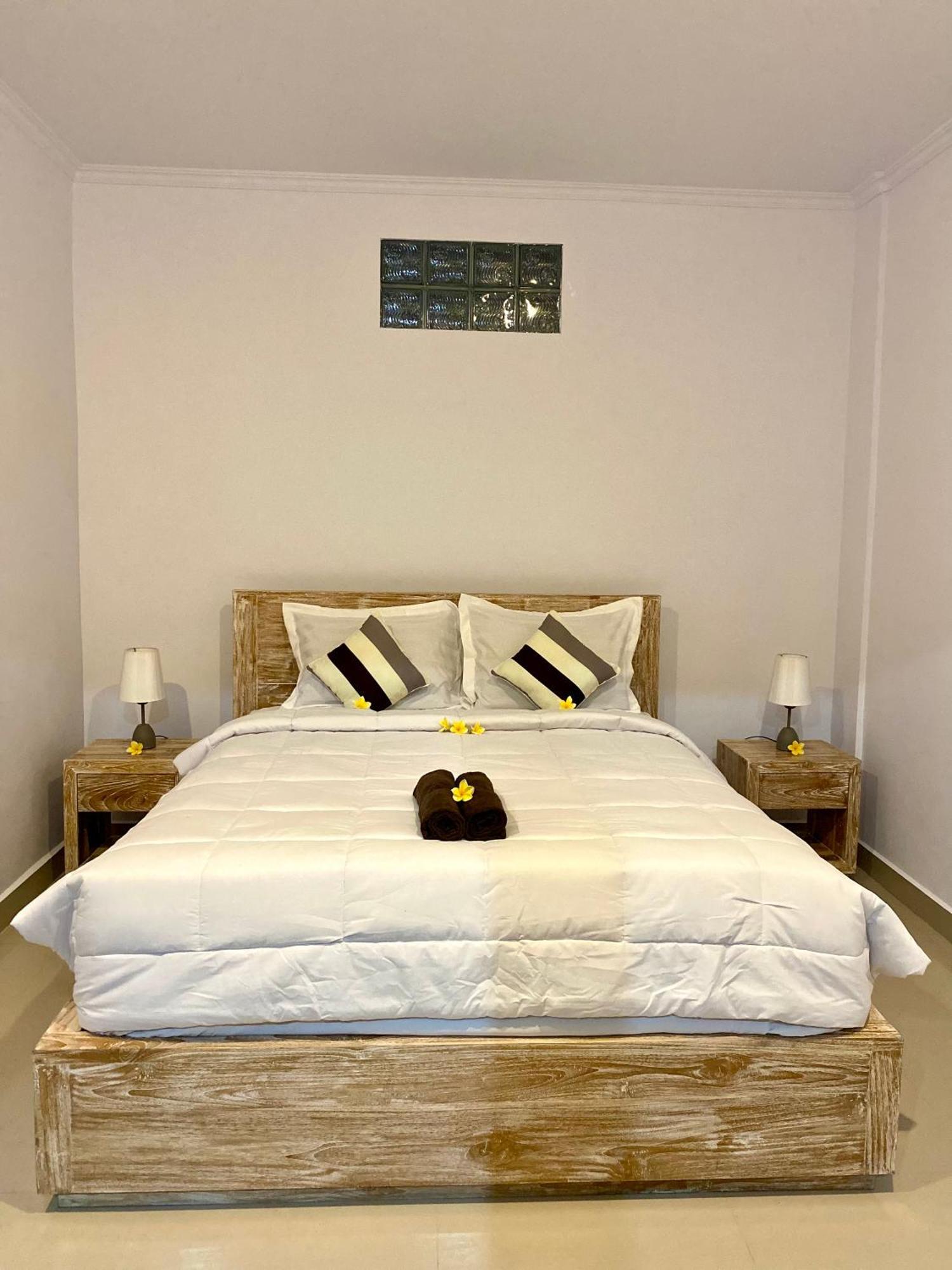 Homestay Tirta Kemala House