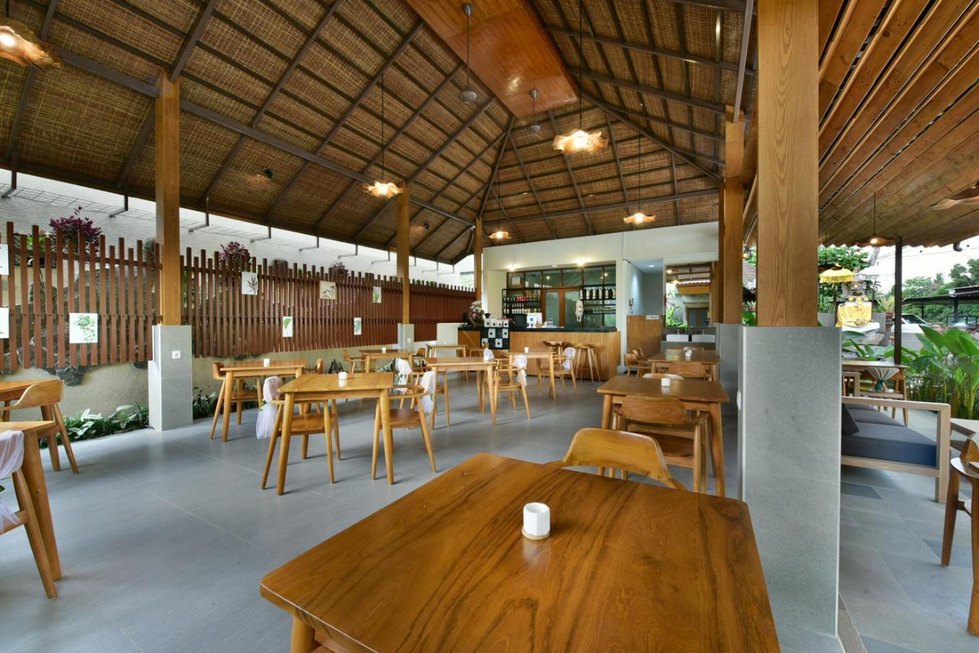 Mahayoga Private Pool And Resto *
