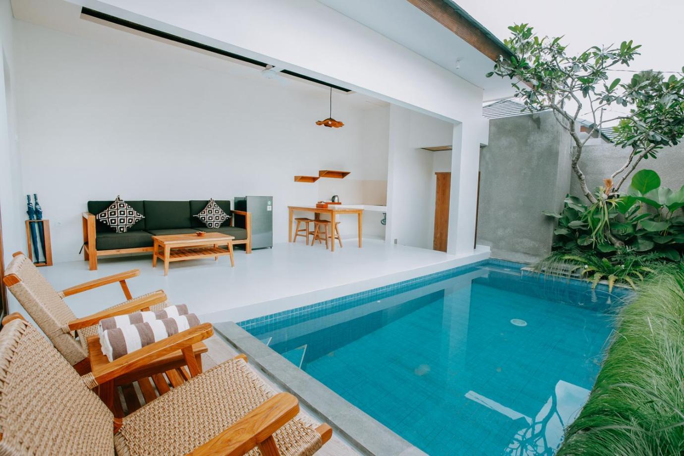 Mahayoga Private Pool And Resto Pousada *
