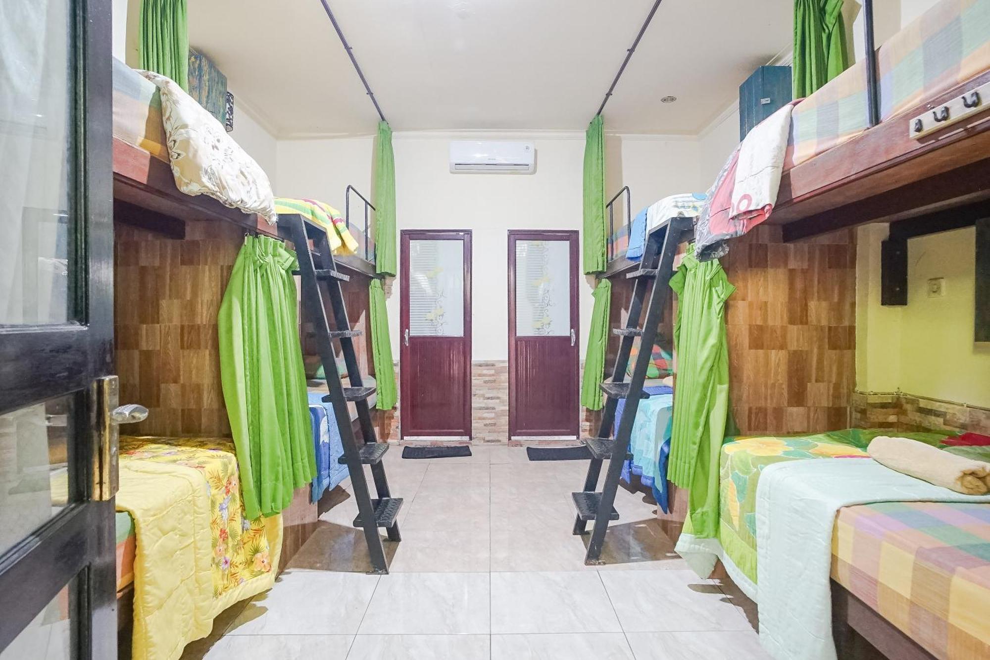 View Bali Hostel