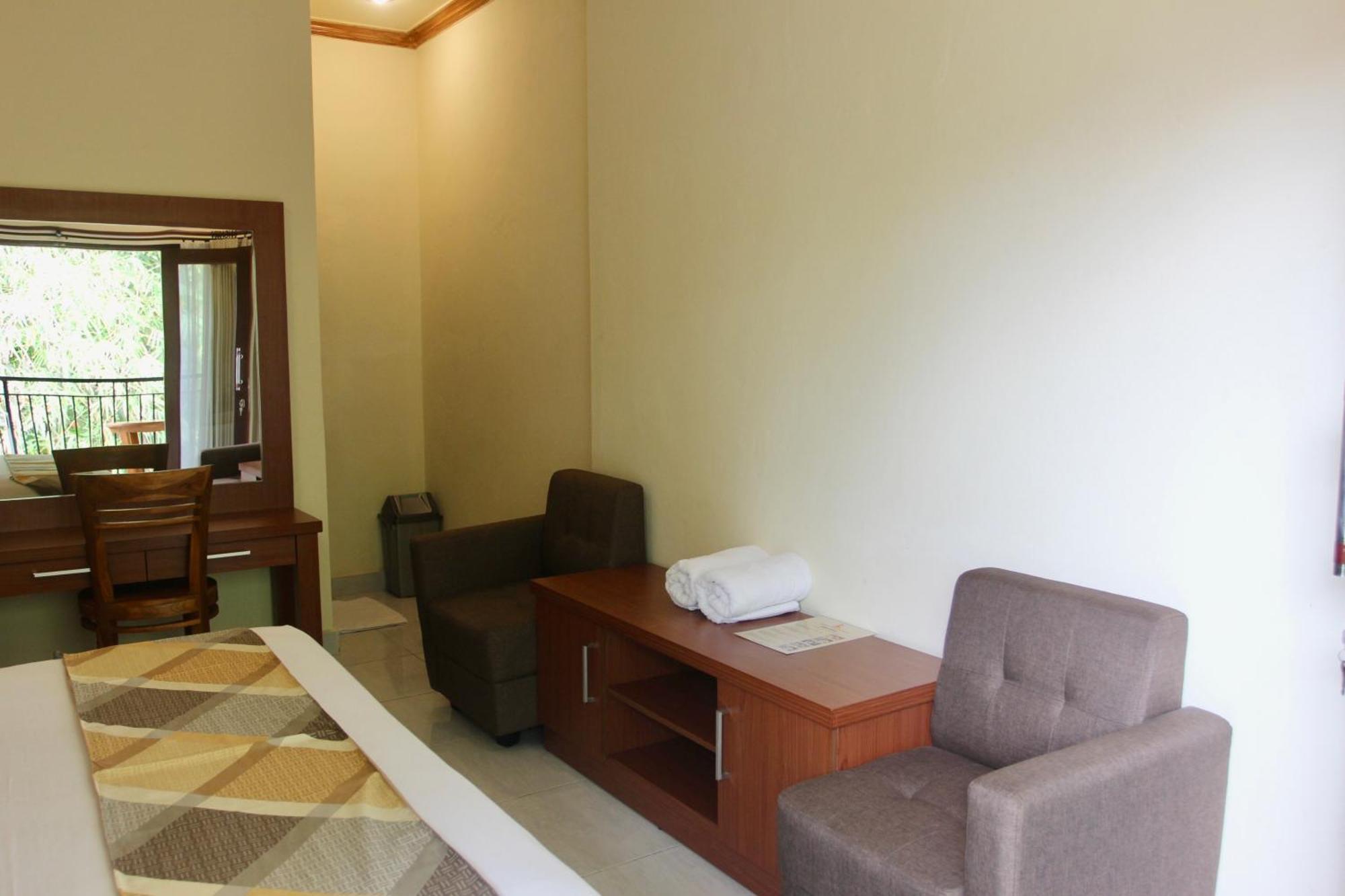 Gusti Putu Oka Wisma tamu Ubud (Bali)
