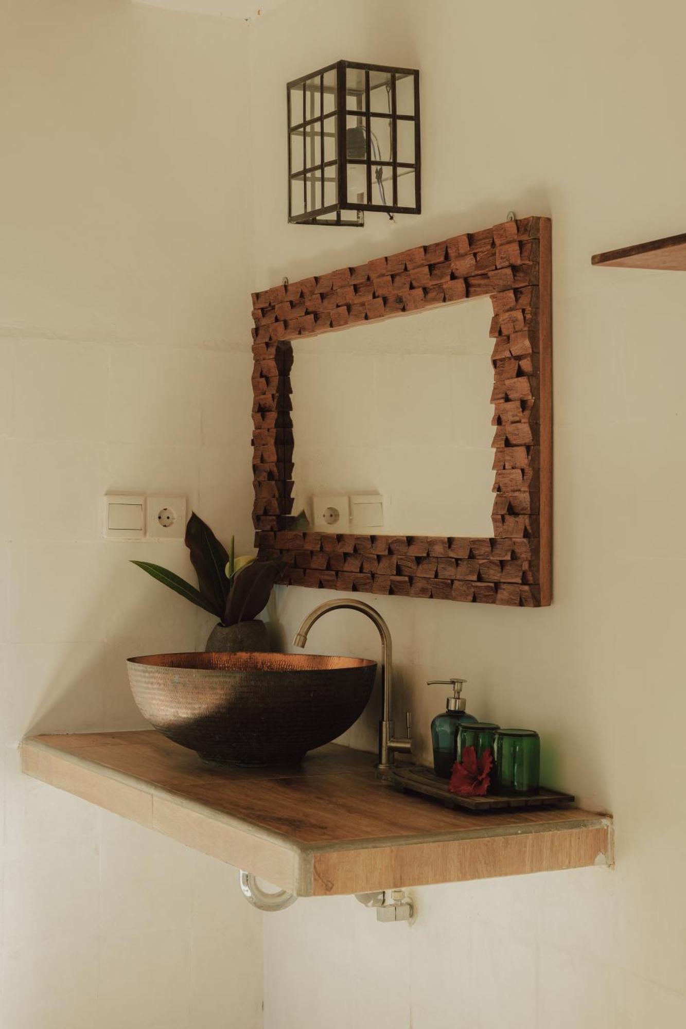 Lumbung Guest house 3*