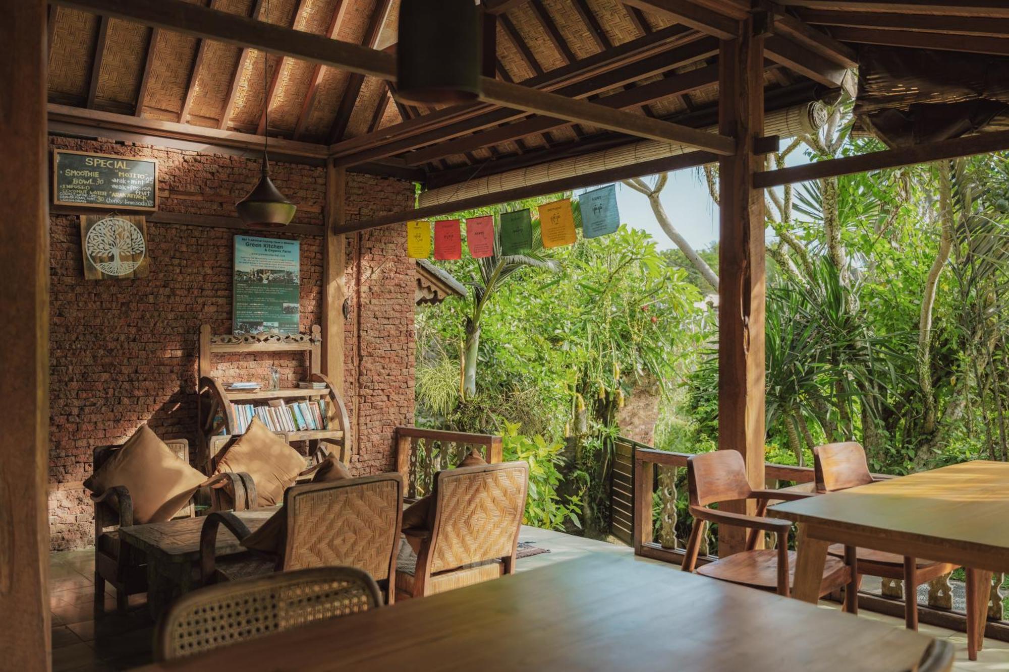 Guest house Lumbung 3*