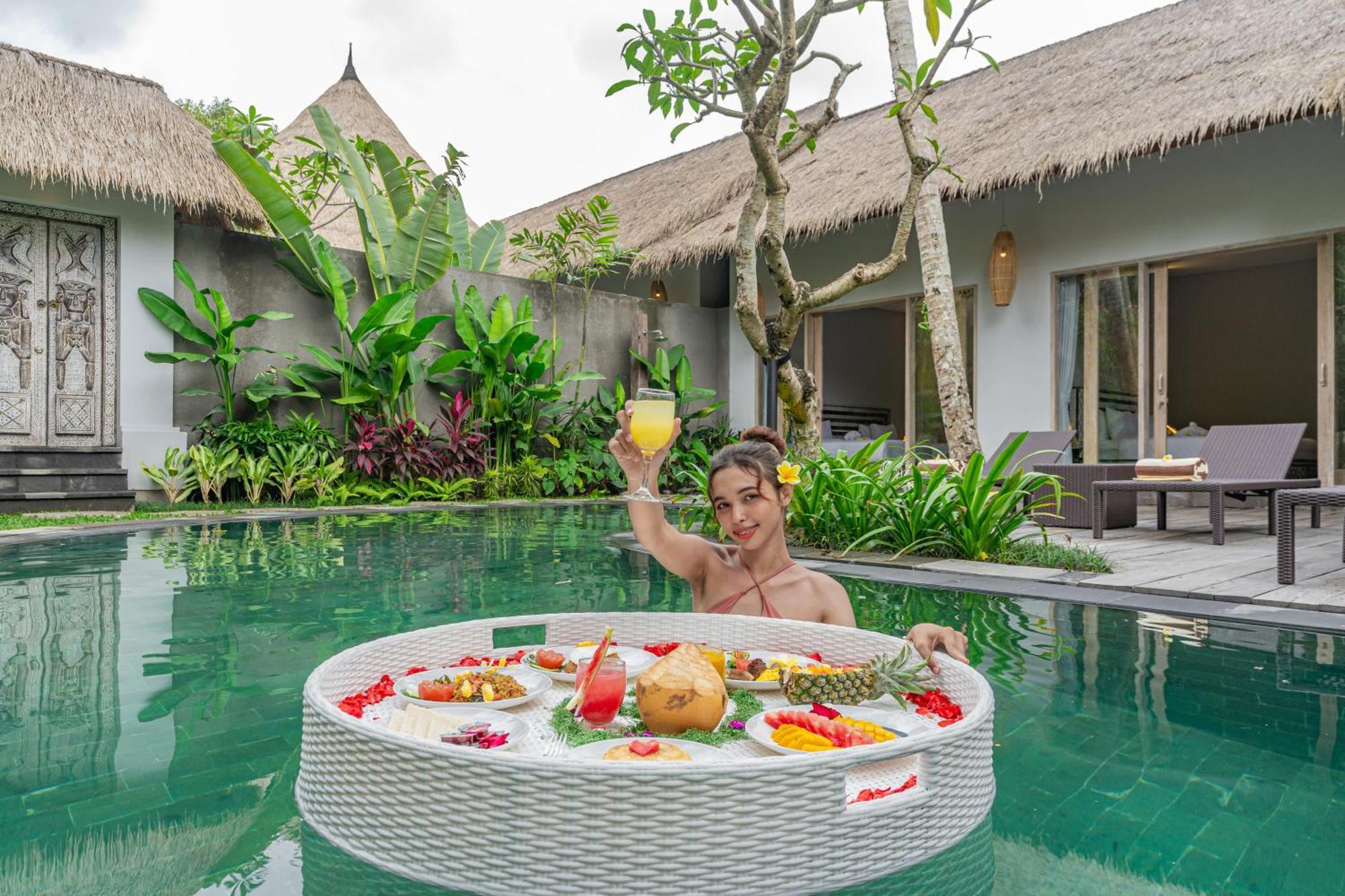 Brand New Luxury 3br Ethnic Ubud # 1 Ubud (Bali)