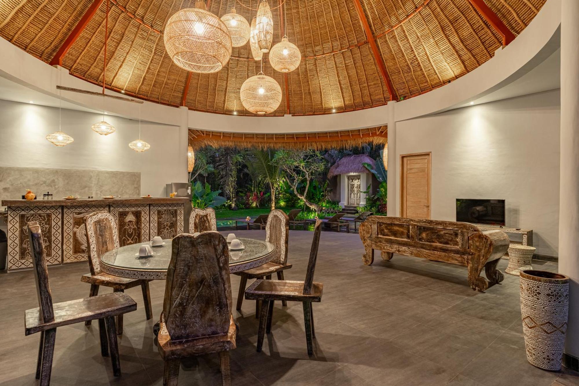 Villa Brand New Luxury 3br Ethnic Ubud # 1