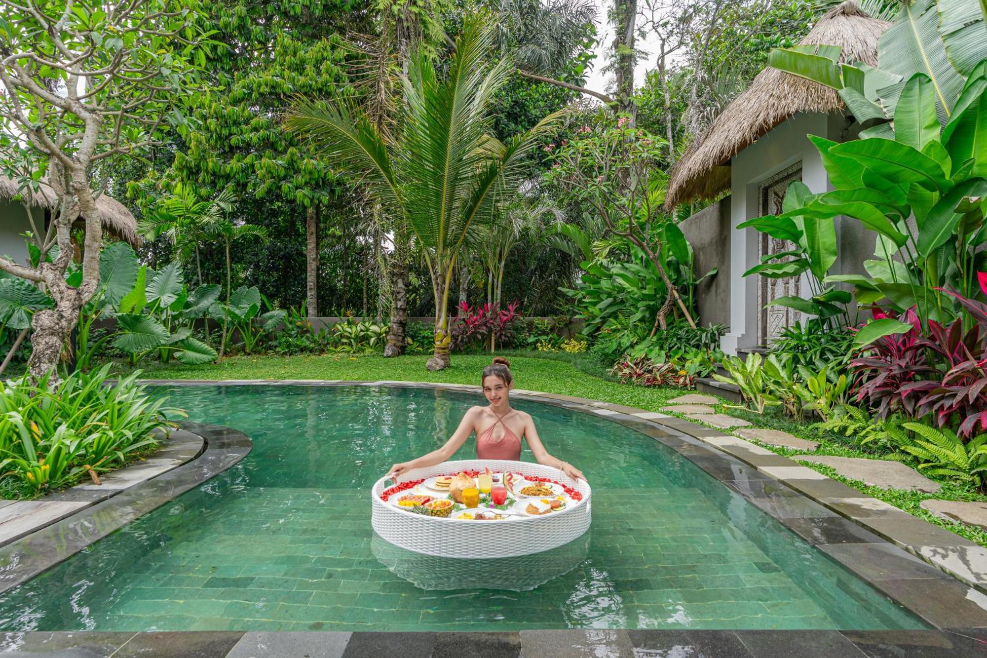 Brand New Luxury 3br Ethnic Ubud # 1 Ubud (Bali)