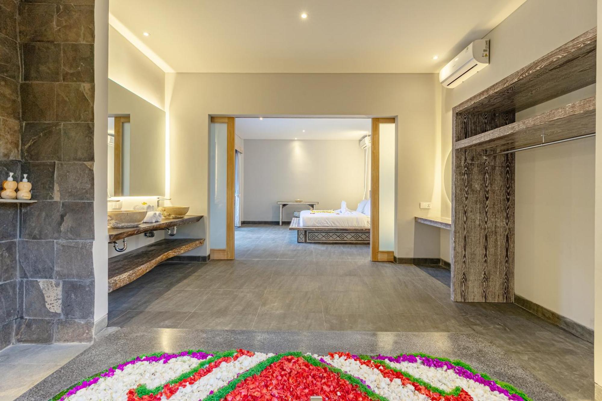 Brand New Luxury 3br Ethnic Ubud # 1 * Ubud (Bali)