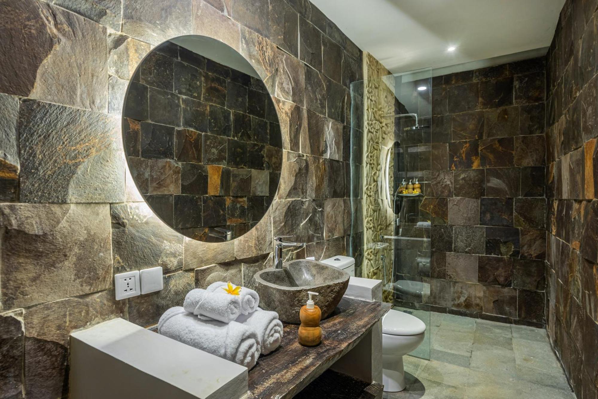 Brand New Luxury 3br Ethnic #4 * Ubud (Bali)