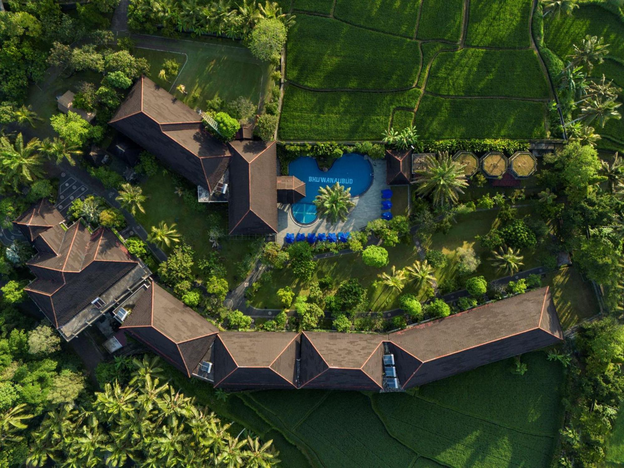 Hotel Bhuwana And Farming 4*