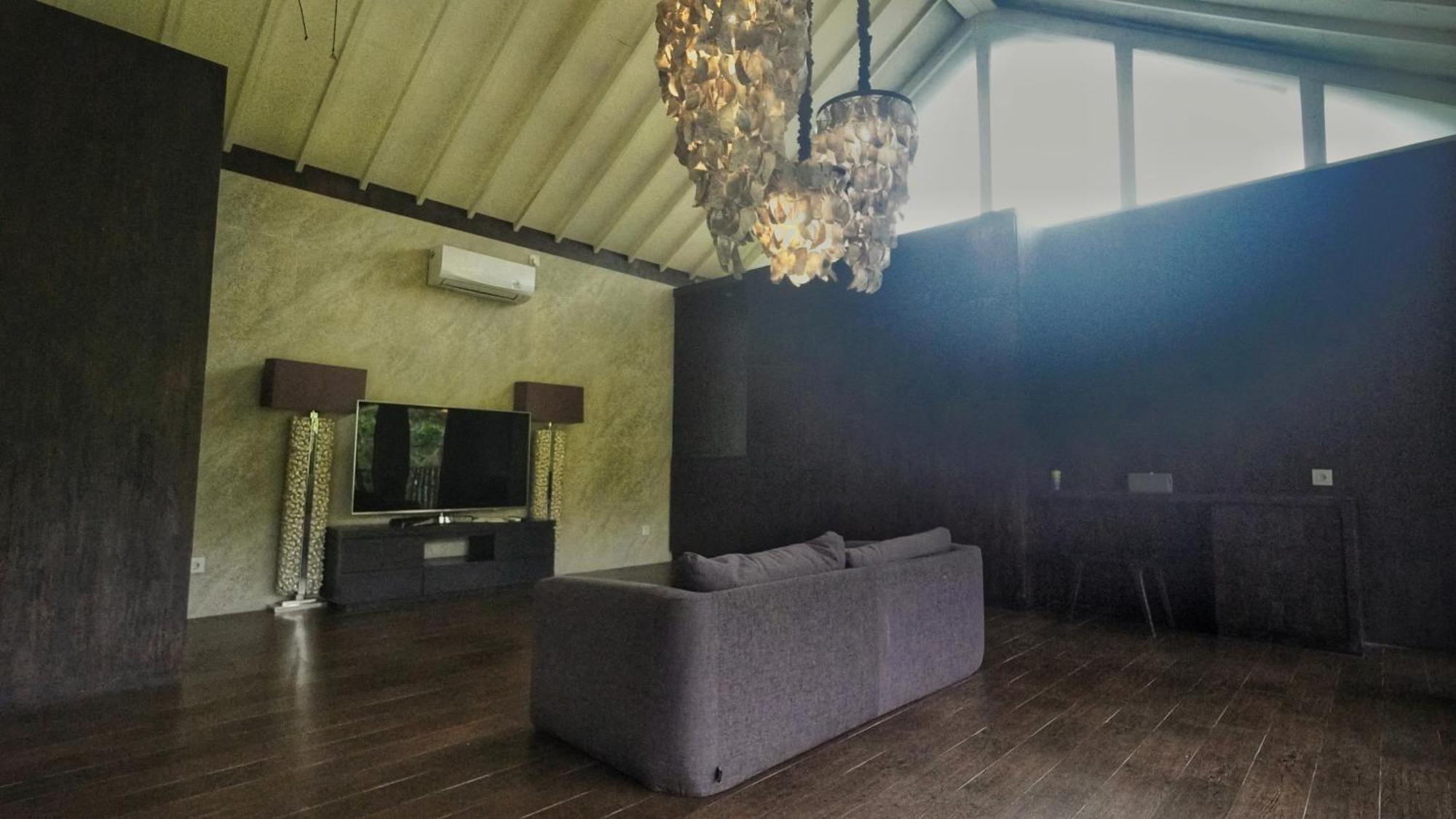 Villa Sandhya *
