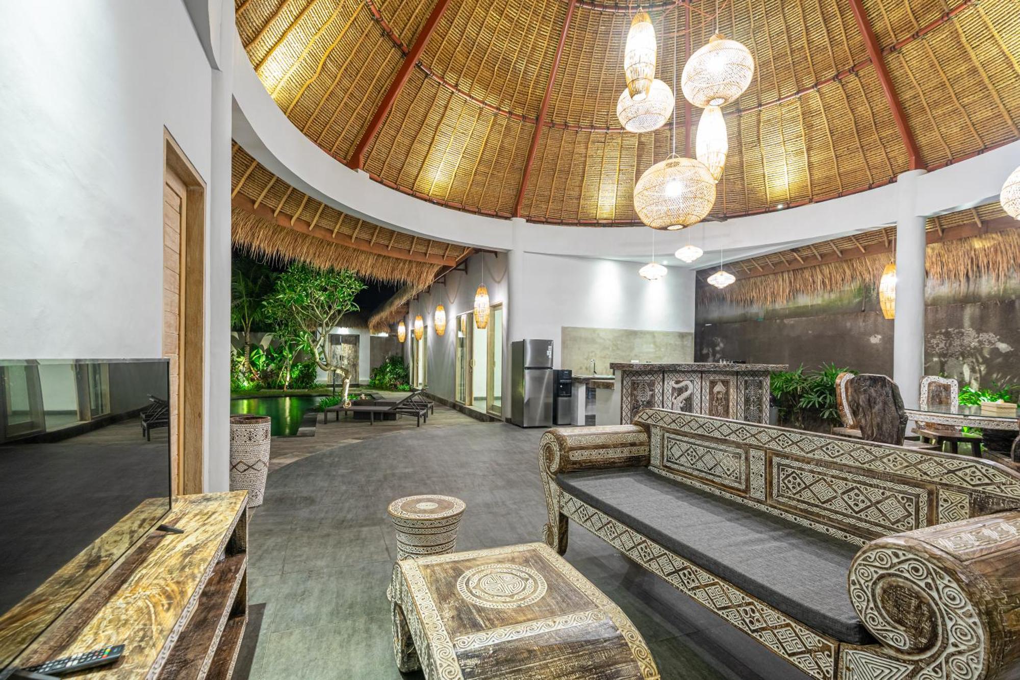 Brand New Luxury 3br Ethnic #4 Villa Ubud (Bali)