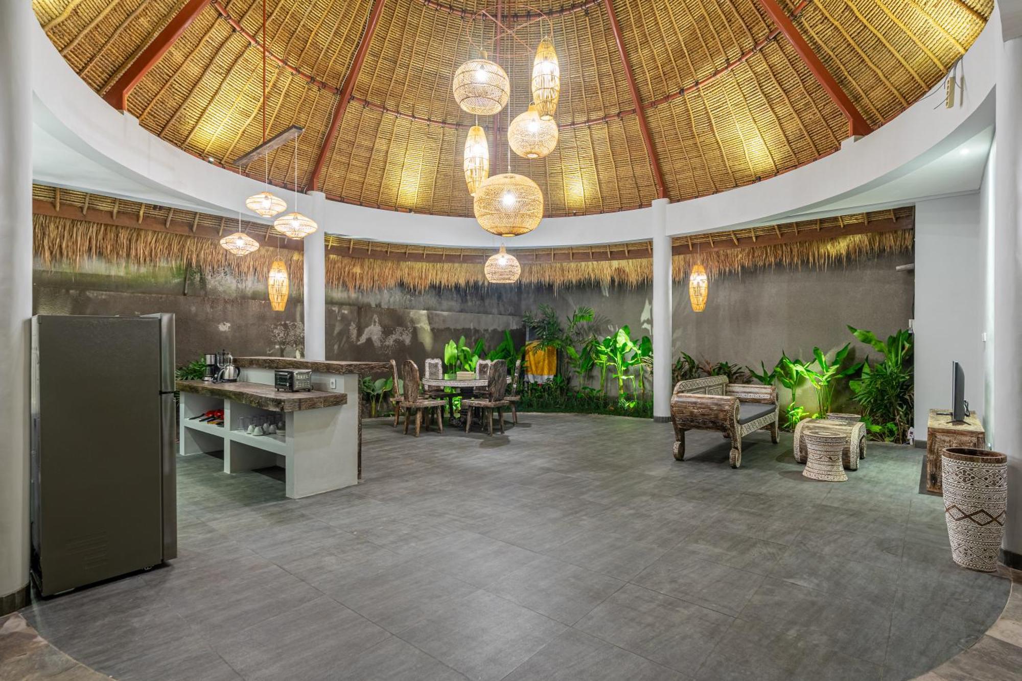 Brand New Luxury 3br Ethnic #4 * Ubud (Bali)