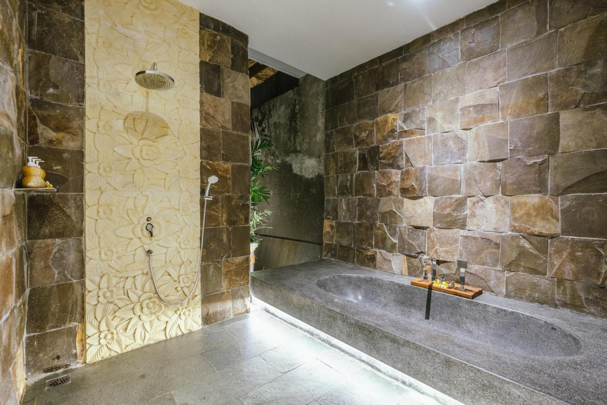 Brand New Luxury 3br Ethnic #4 Villa *