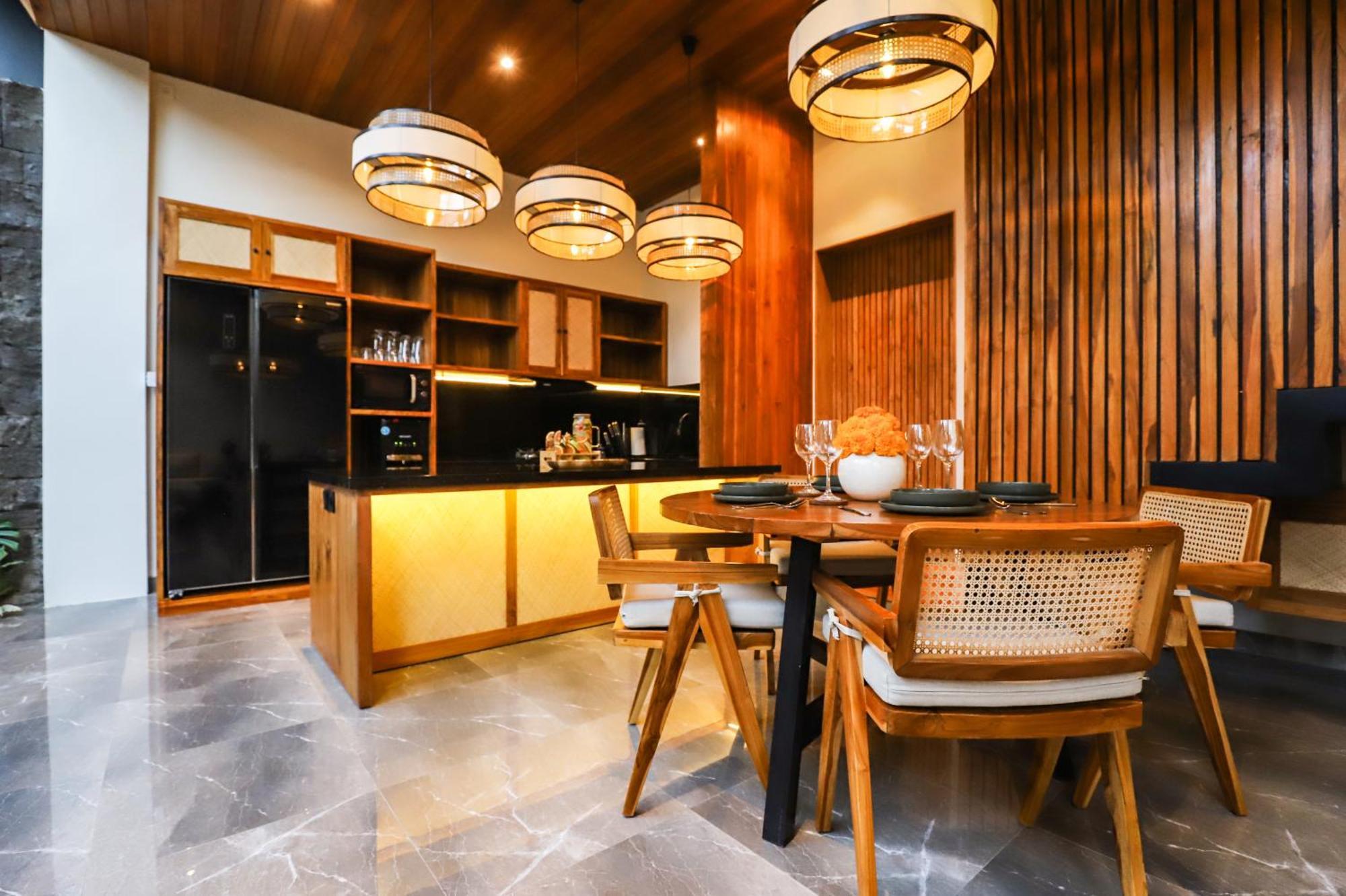Villa Dubai - 2bdr, New, Well-equipped, East Motive Ubud (Bali)