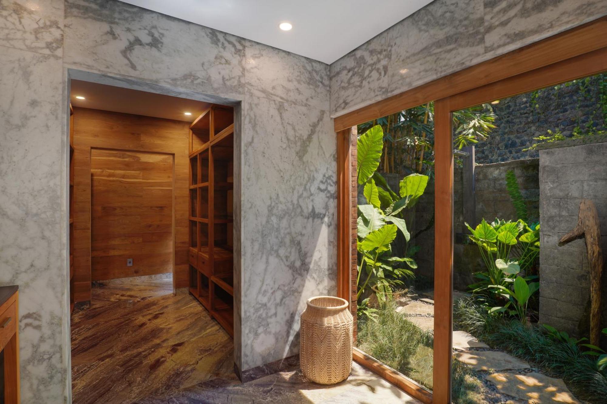 Ruesters Estate
