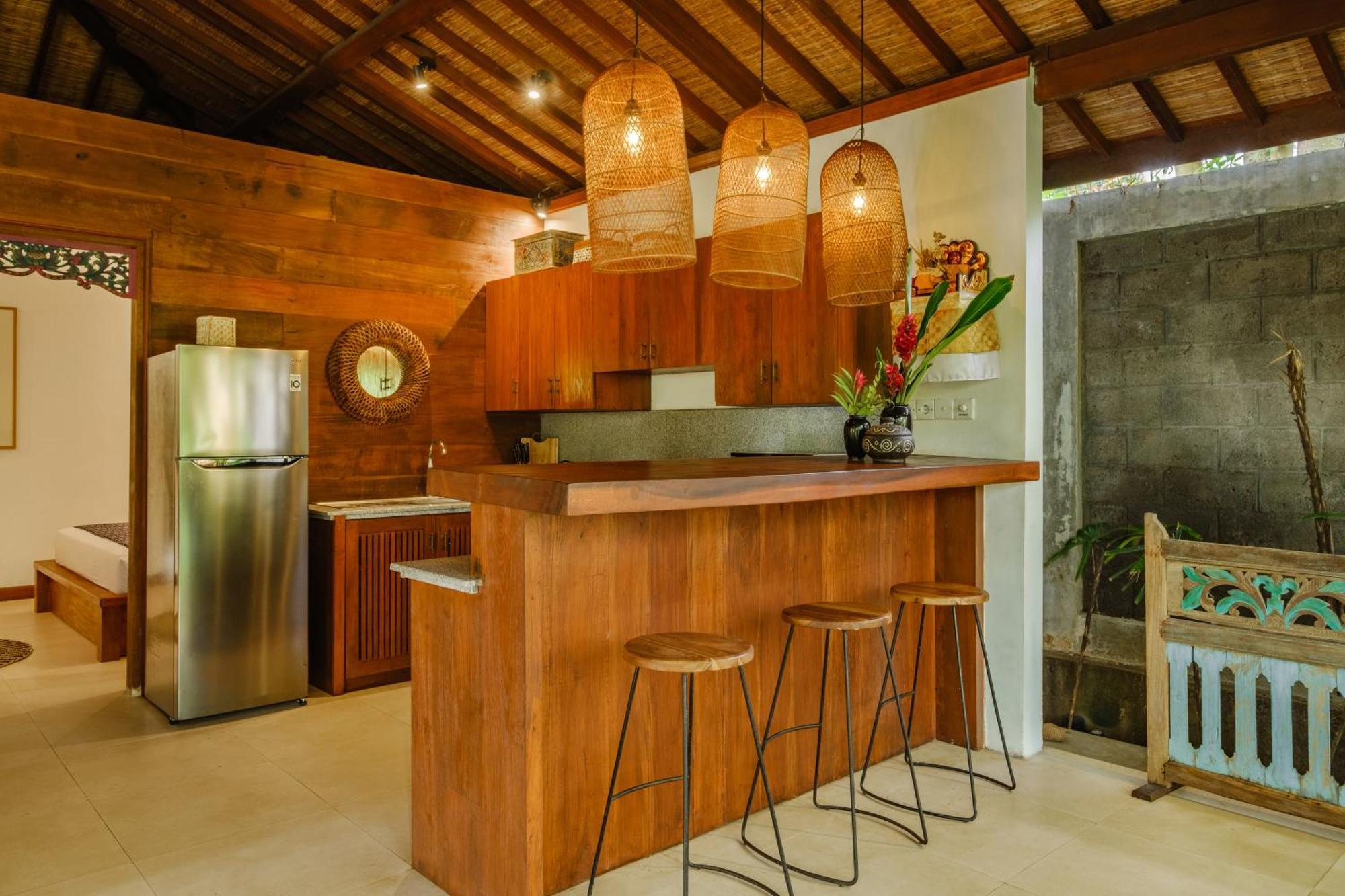 Villa Dharuna *