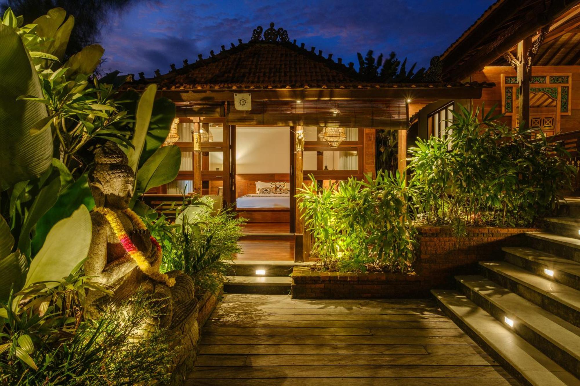 Asrava Villa *