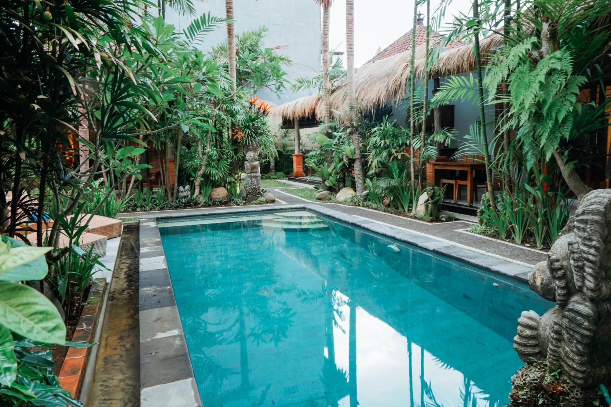 Way By Prasi Guest house