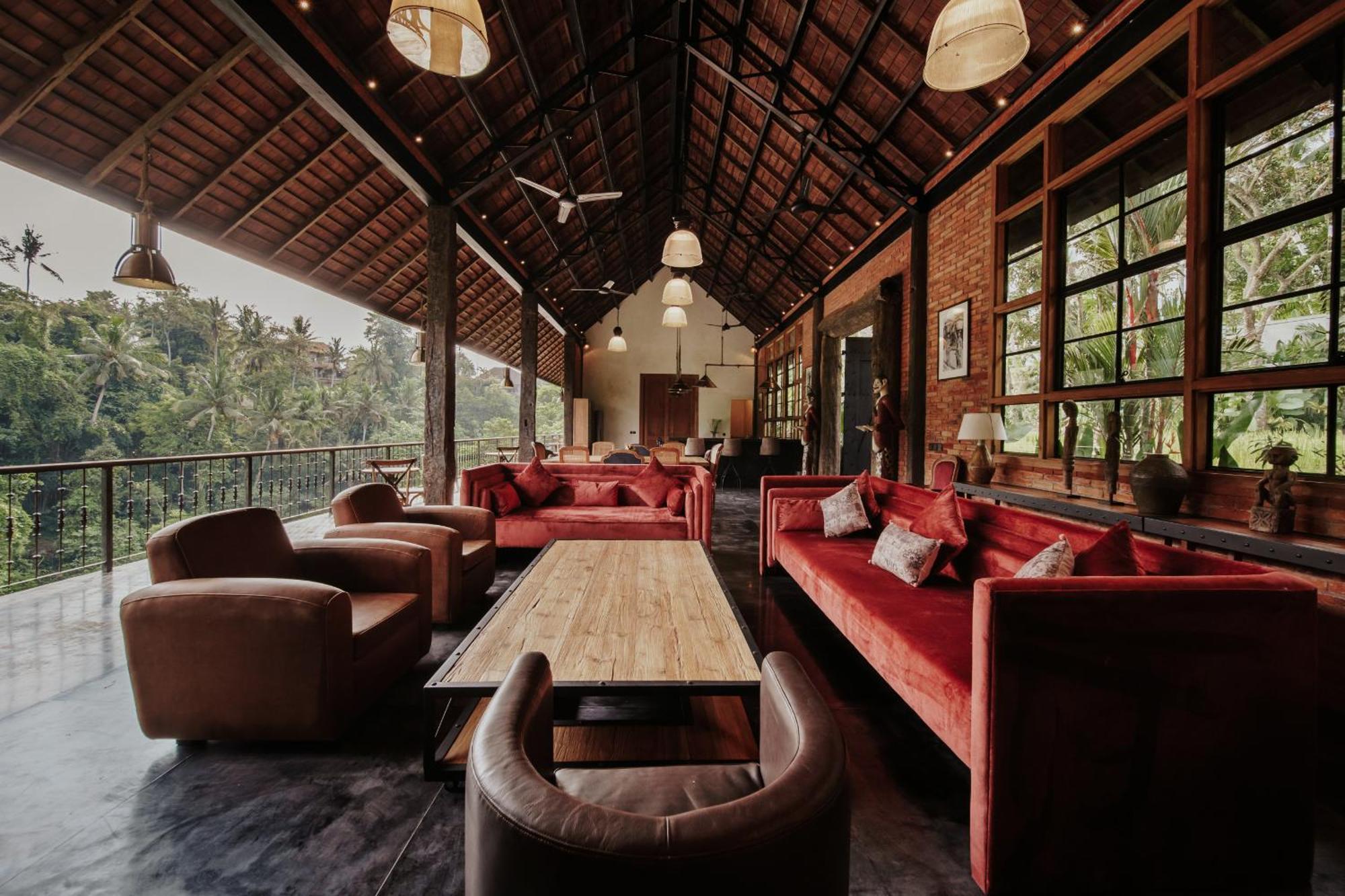 Bedulu Cliff Estate - Wood Side Villa