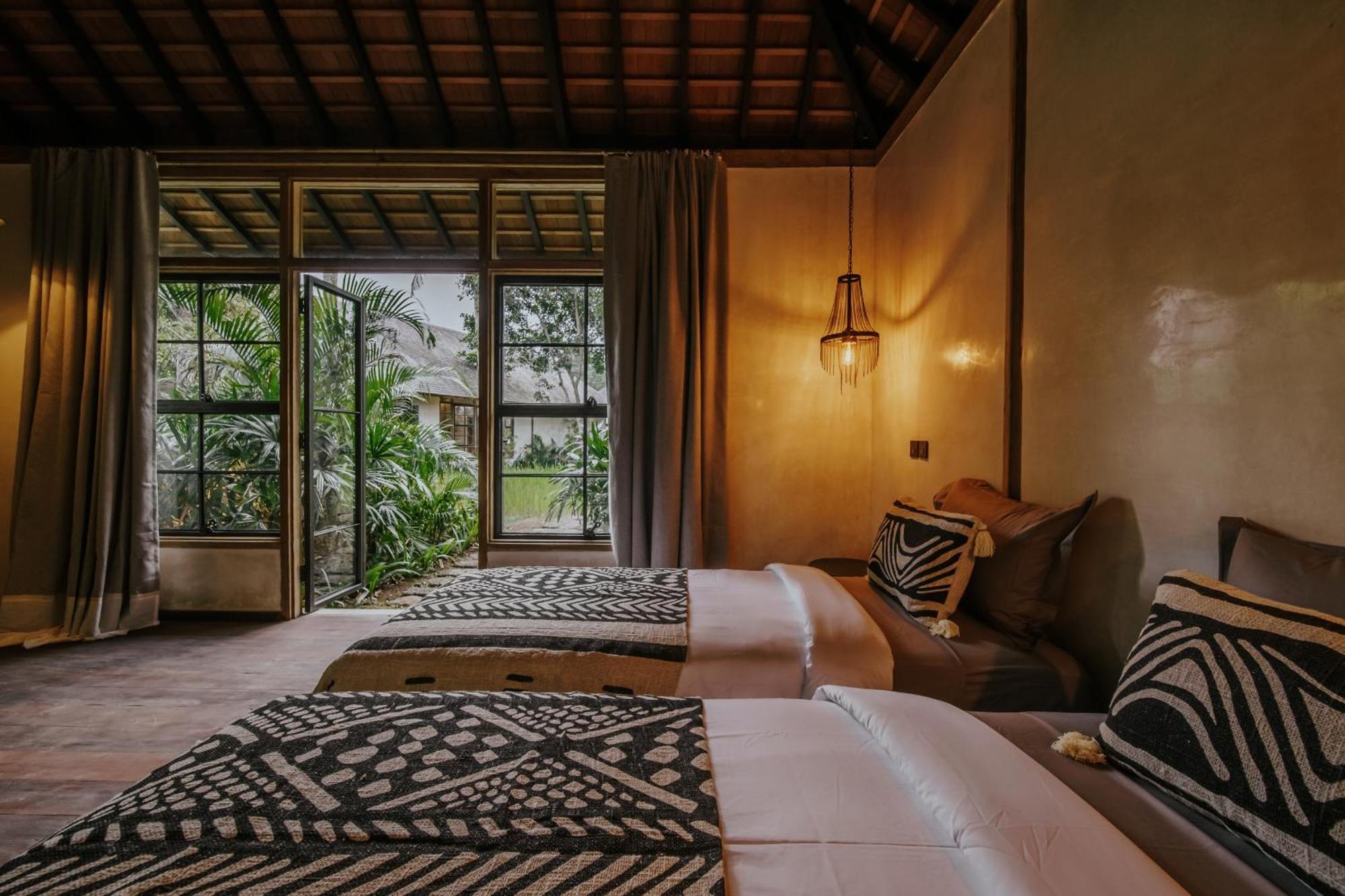 Villa Bedulu Cliff Estate - Wood Side *