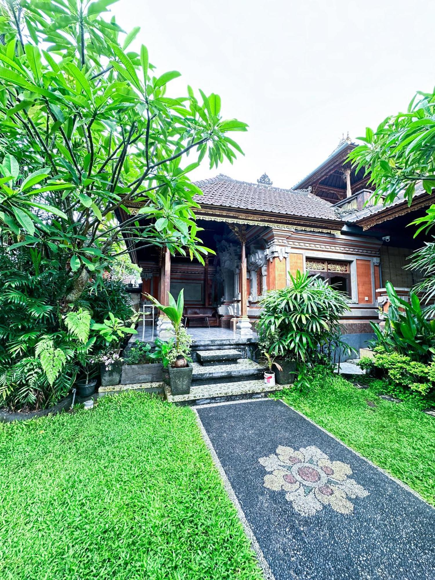 Ojek's Ubud