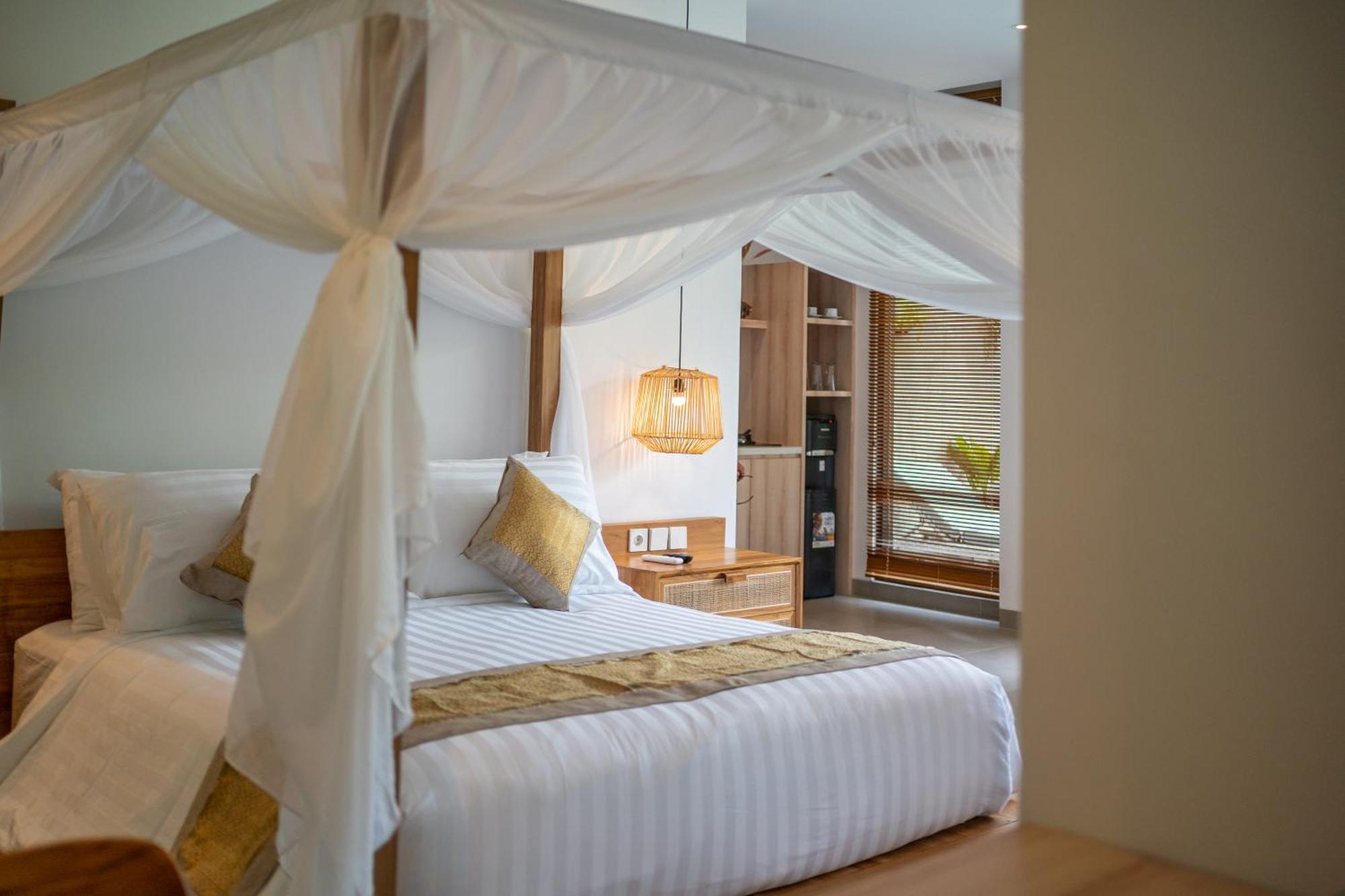 D'macho Villa *