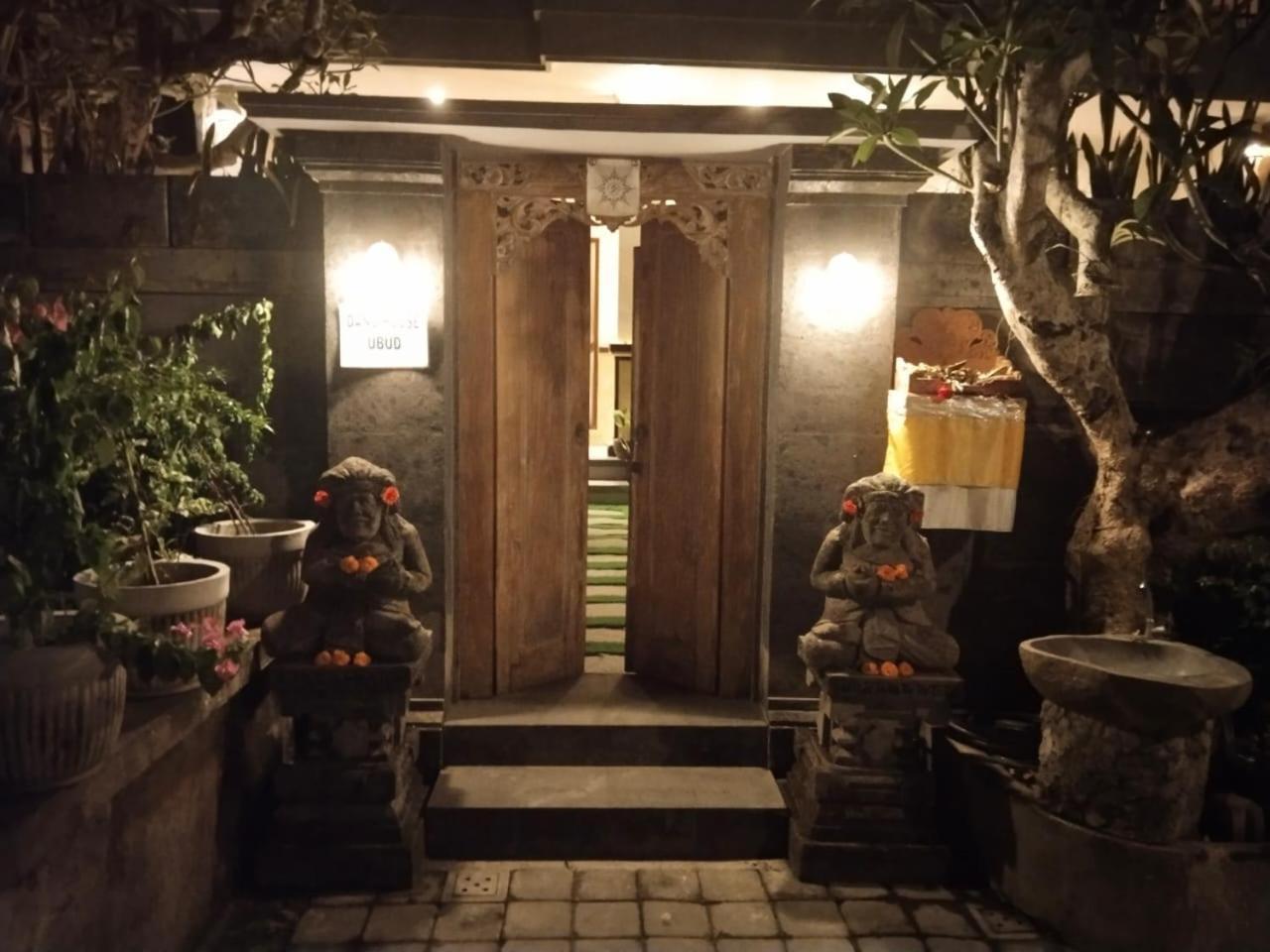 Villa Danu House *