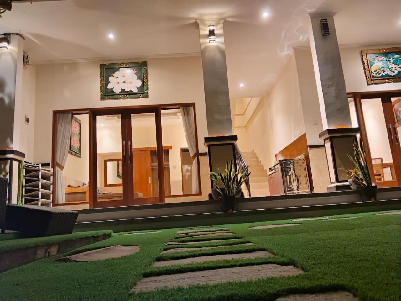 Danu House Villa *