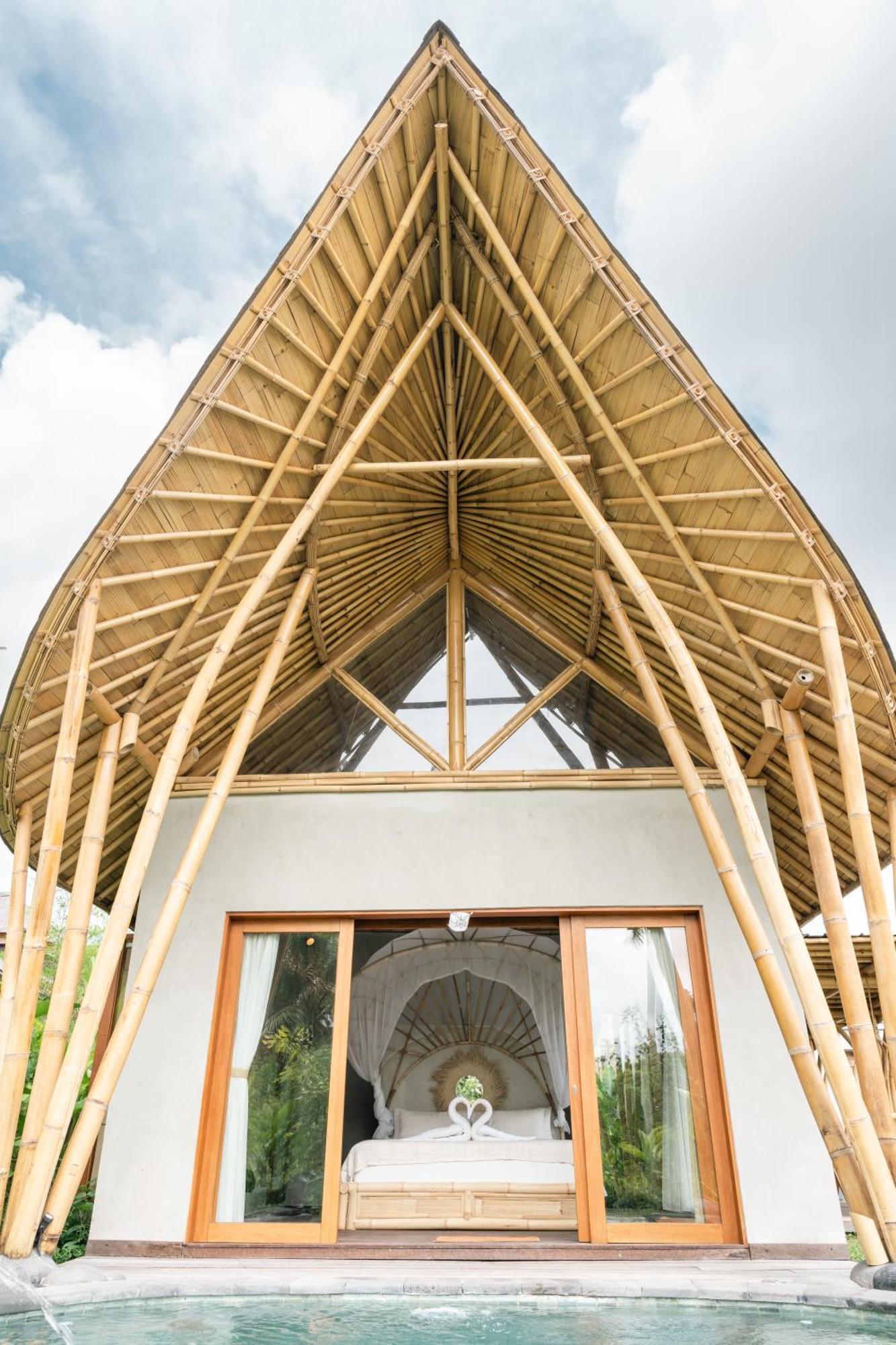 Villa Private Bamboo Style