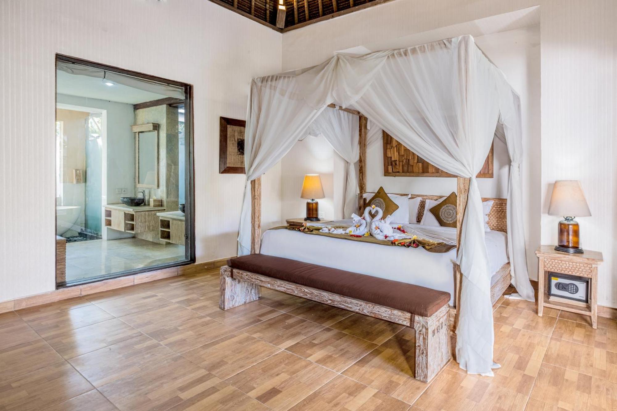 The Kanjeng Hotel 4*