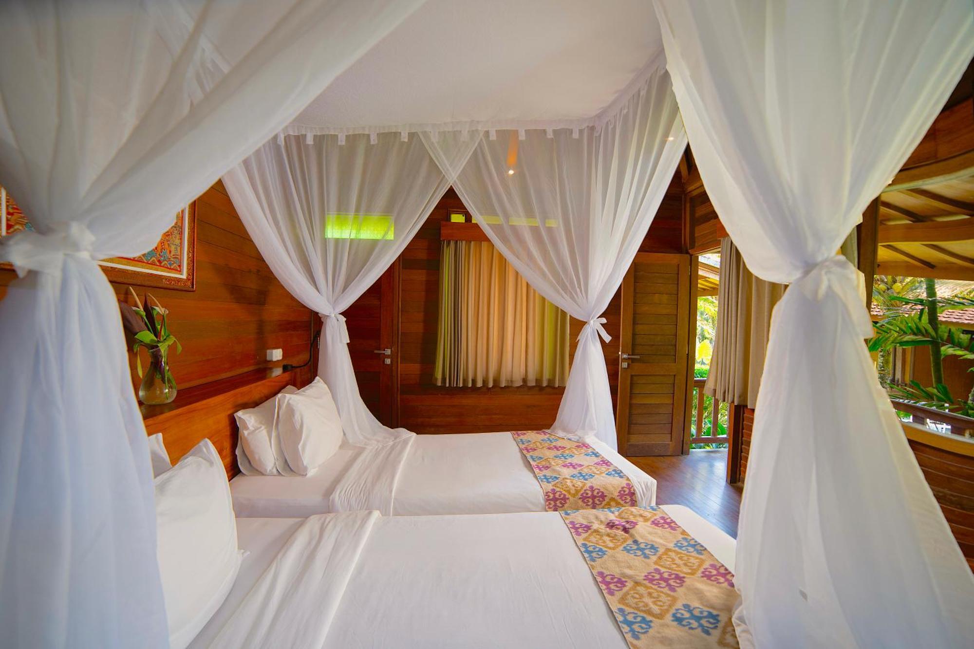 Hotel Pertiwi Bisma 3*