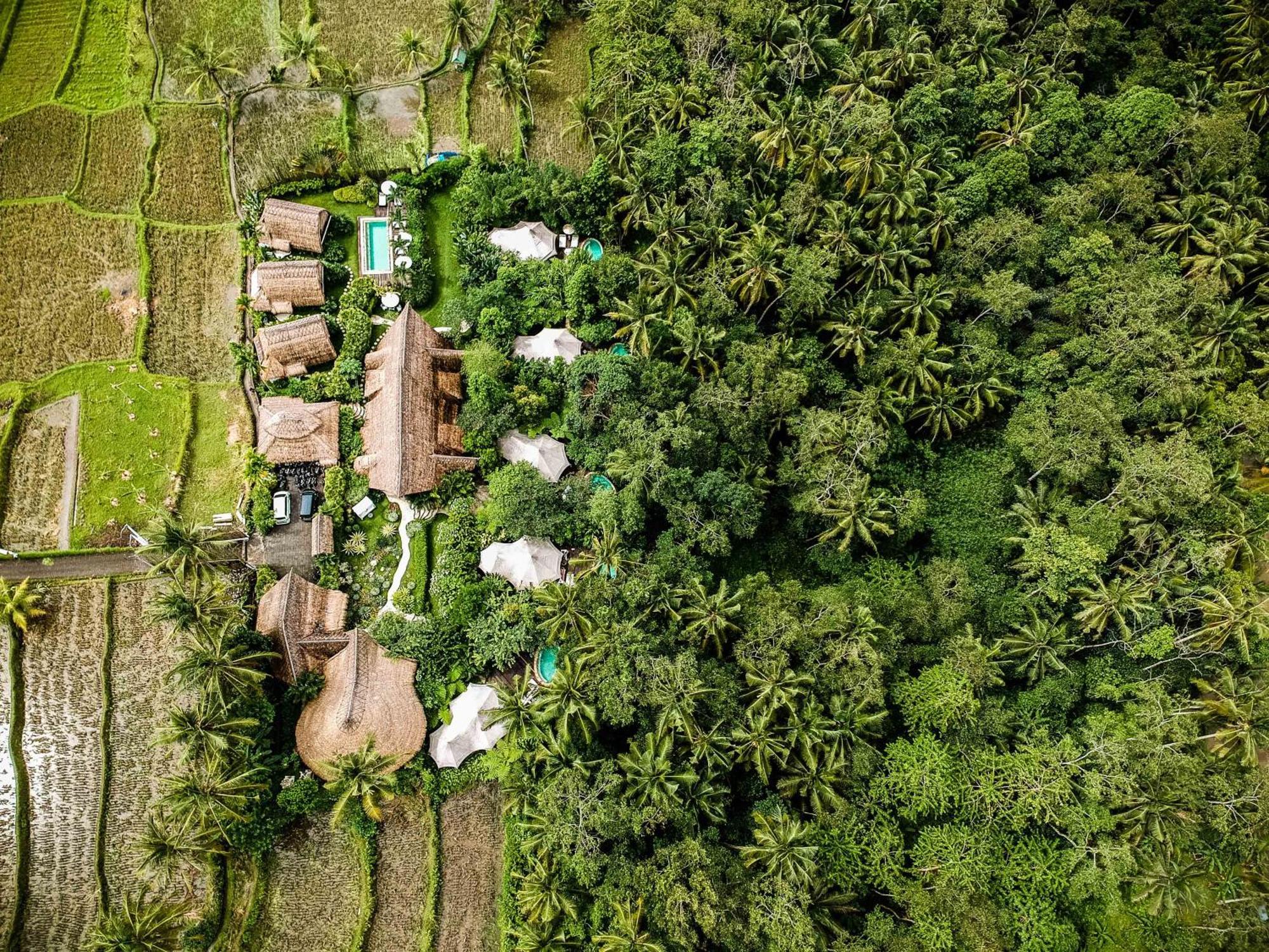 Marangyang tolda Sandat Glamping Tents 4*