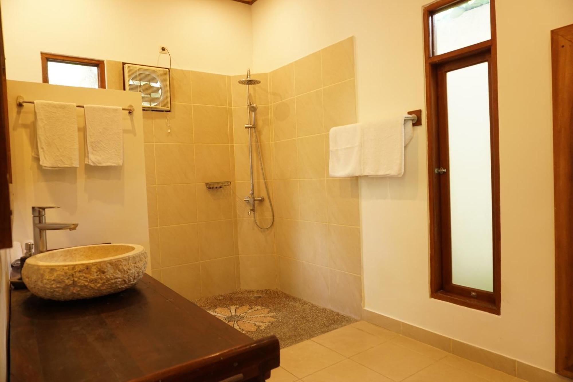 Villa Indah *