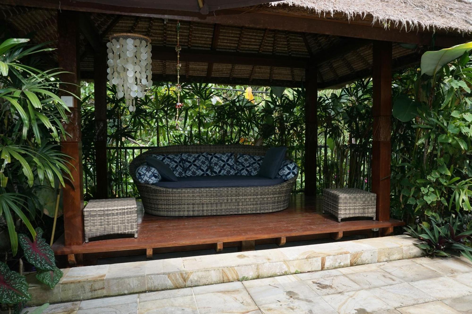 Indah Villa *