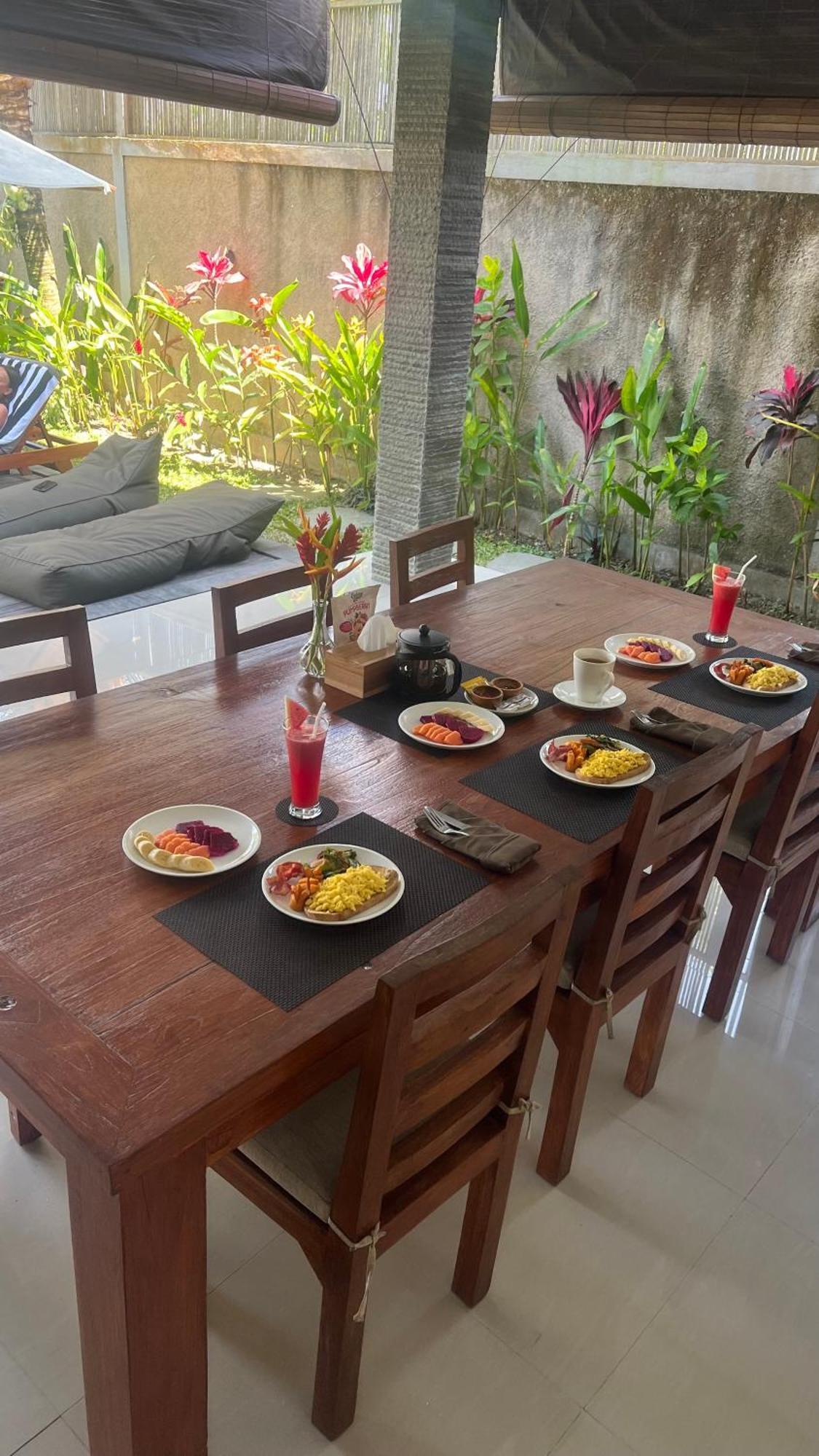 Bayad Anyar - Bali *