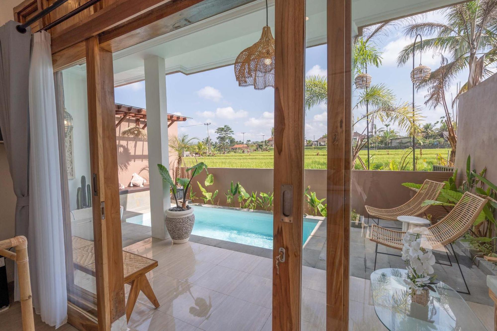 Barong Bali Hotel 4*