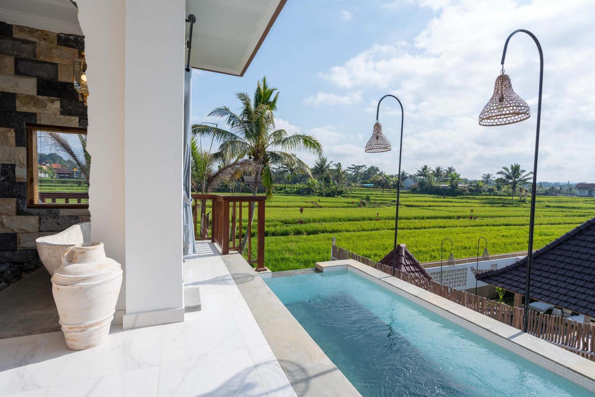 Hotel Barong Bali 4*