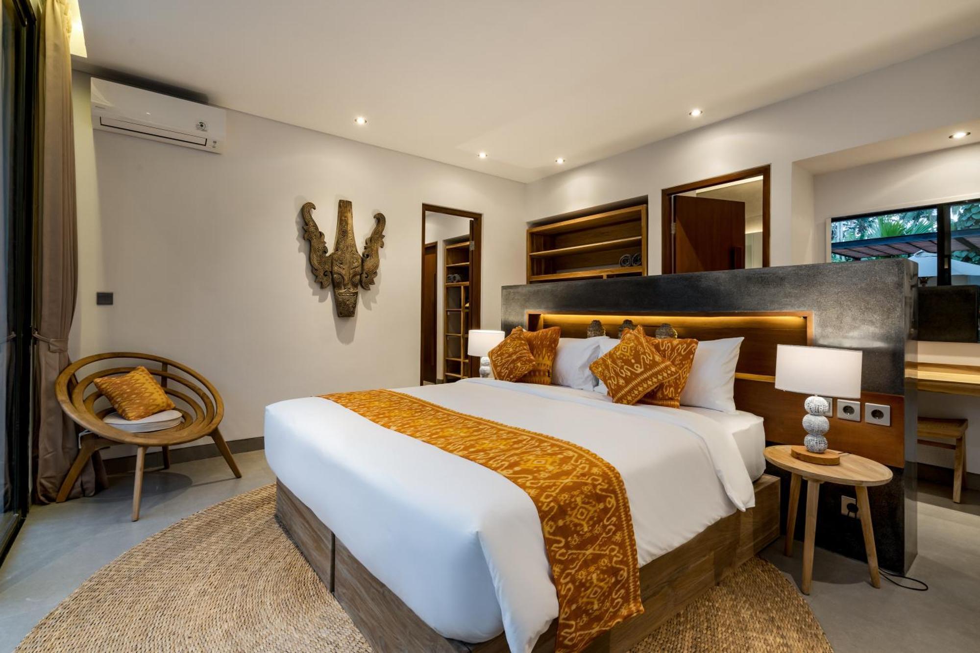 Villa Golden Lion By Balisuperhost *