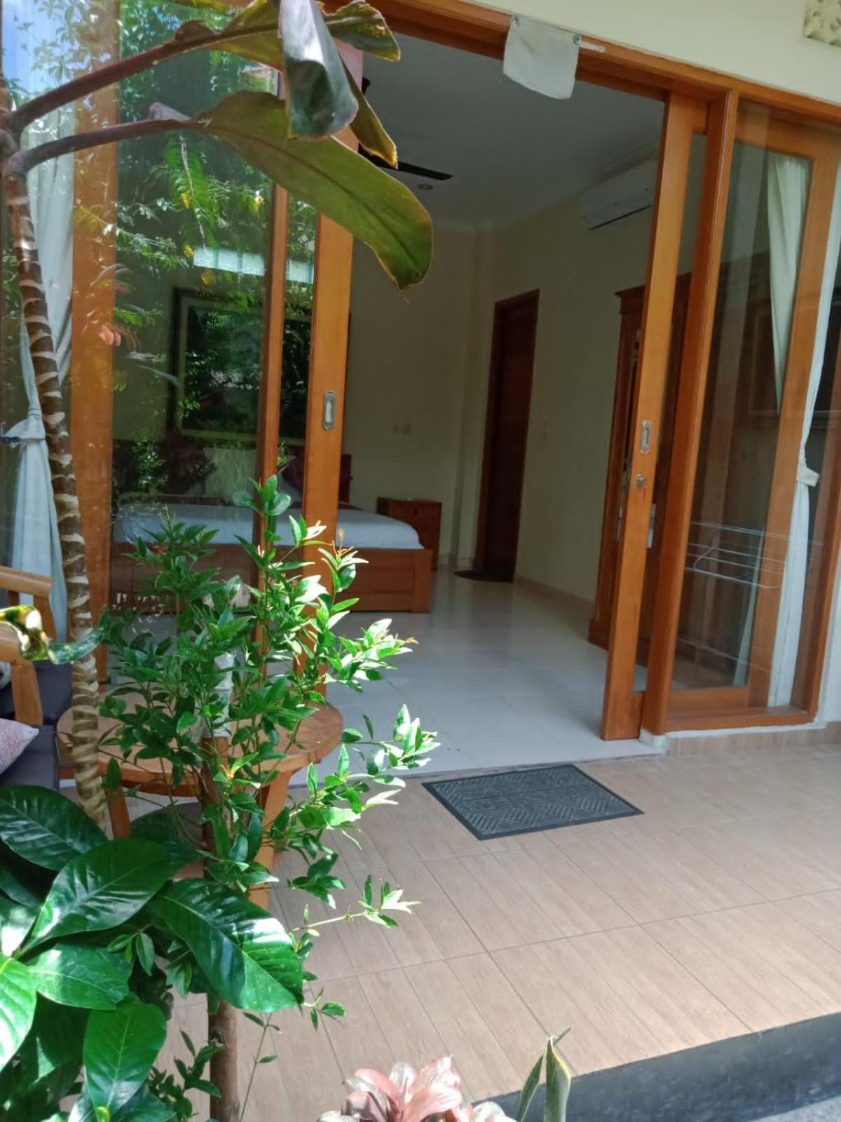 Pak'vo'house Guest house
