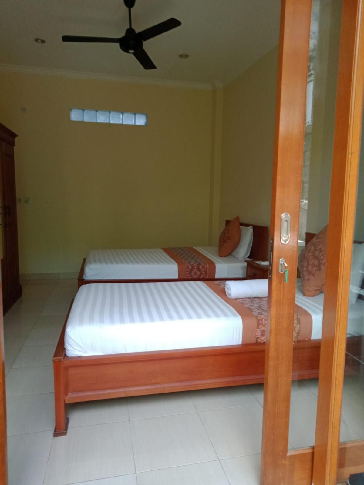 Pak'vo'house Guest house