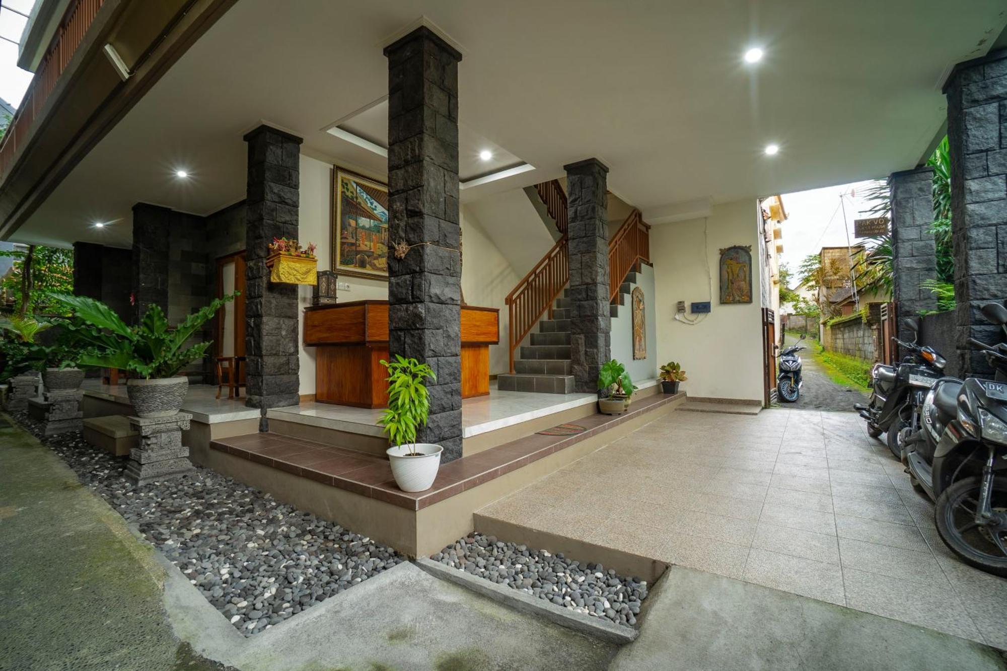 Pak'vo'house *