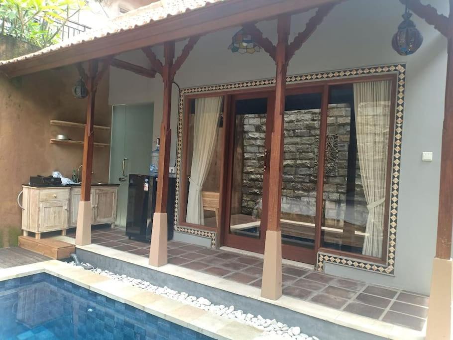 Apartment Cheerful 1 Bedroom Private House With Pool In *