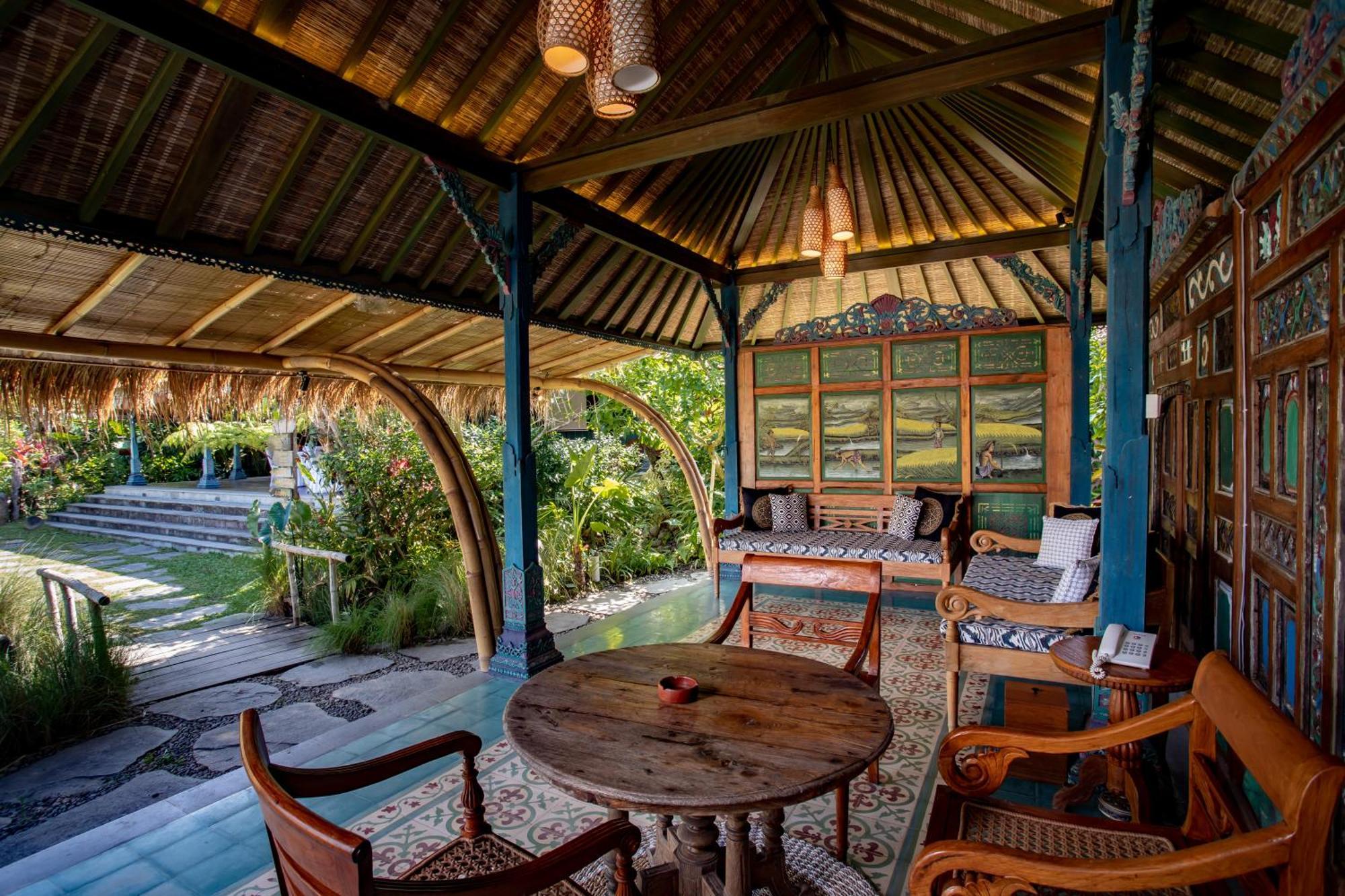 Arya Arkananta & Hotel Ubud (Bali)